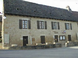 Le bâtiment de la Mairie d'Archignac